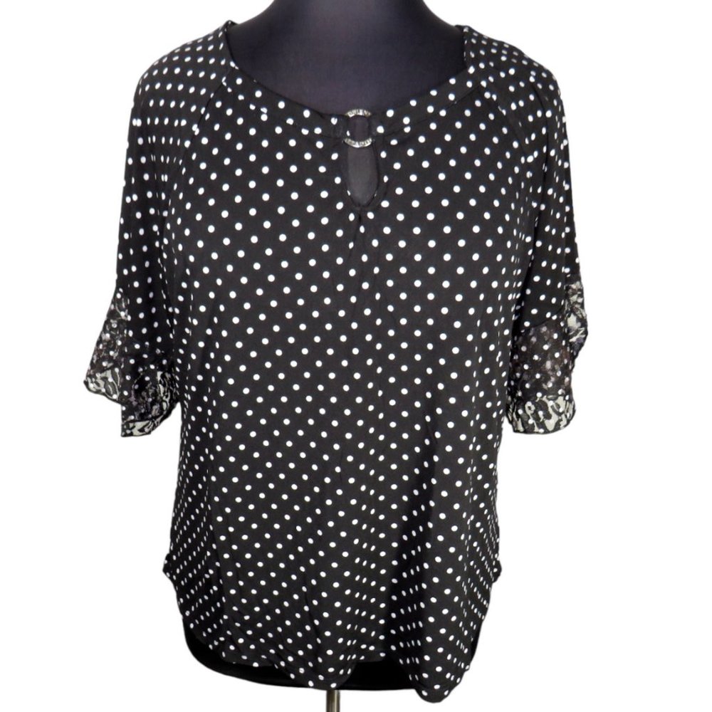 Black & White Polka Dot Blosue, Lace Trimmed Sleeves